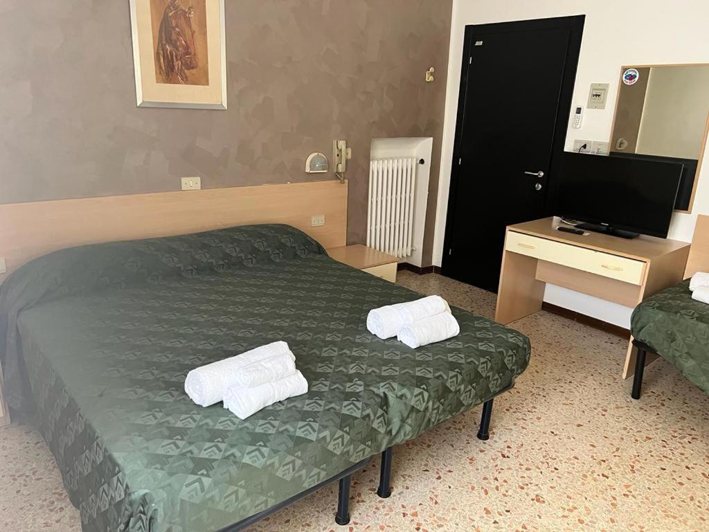 Ubika 2*