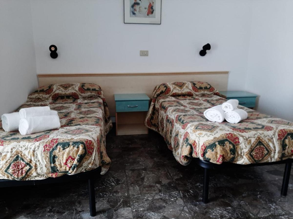Hotel Ubika 2*