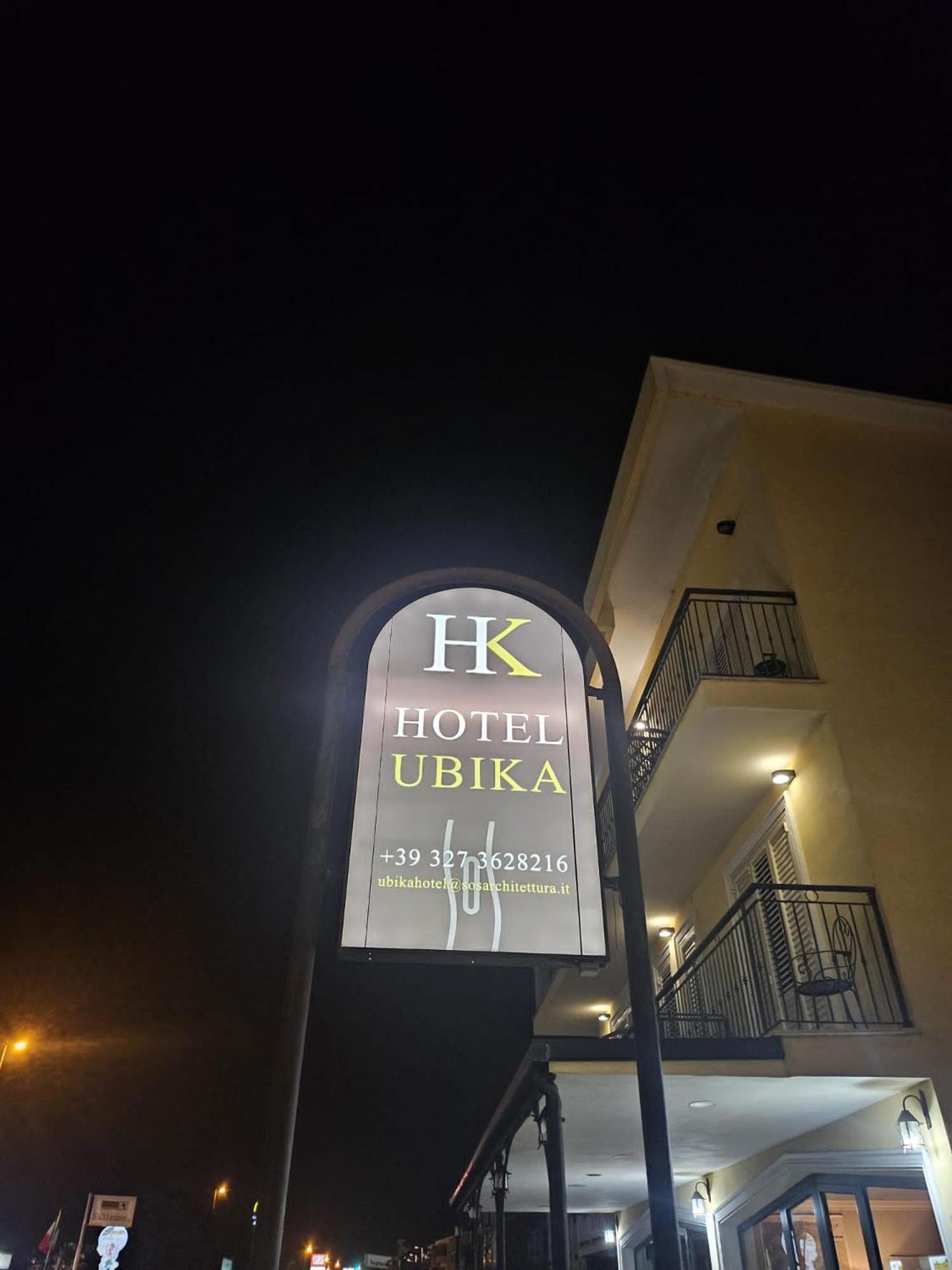 Ubika 2*